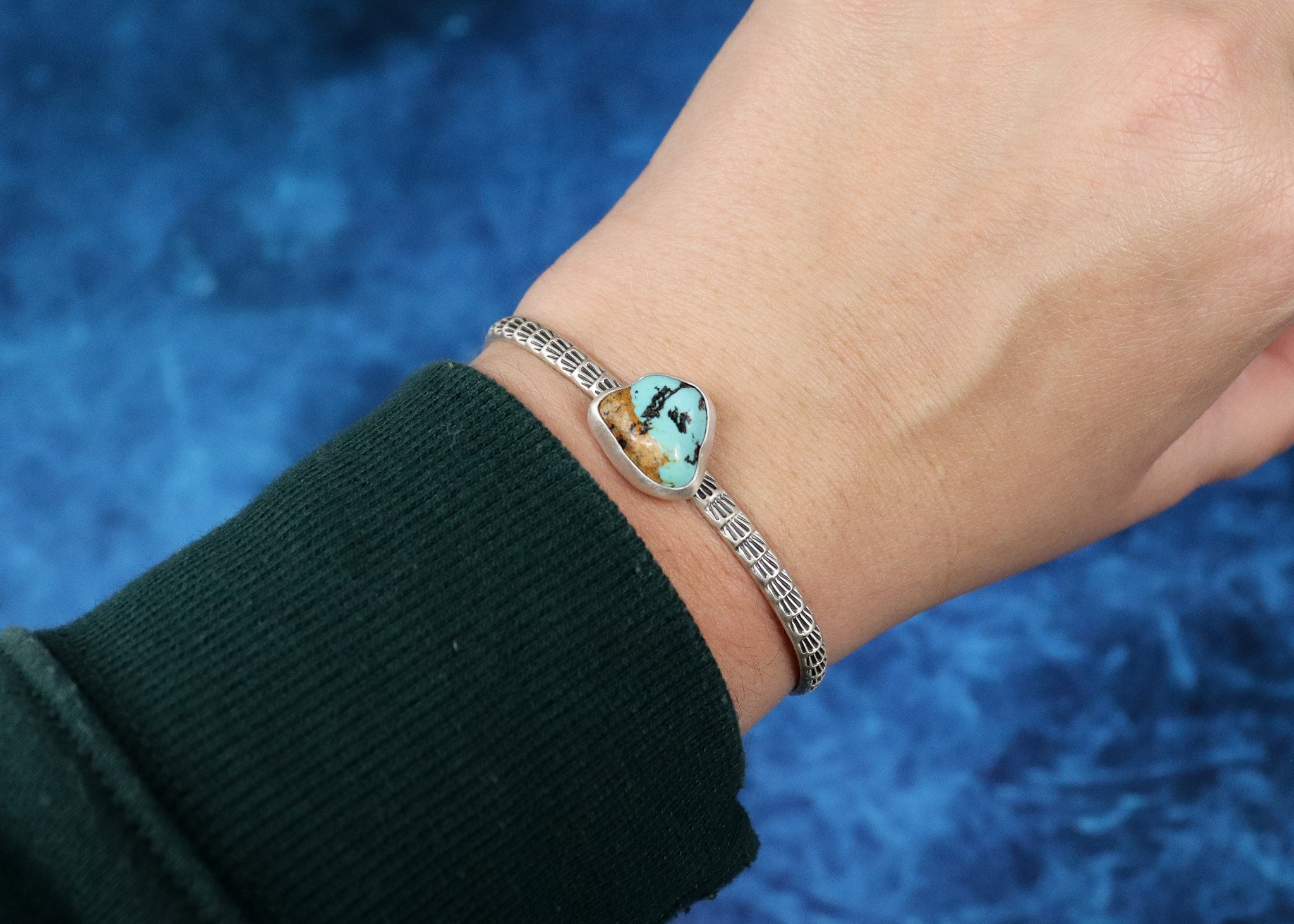 Aster Cuff - Alacron Nugget – Nash Metals Co